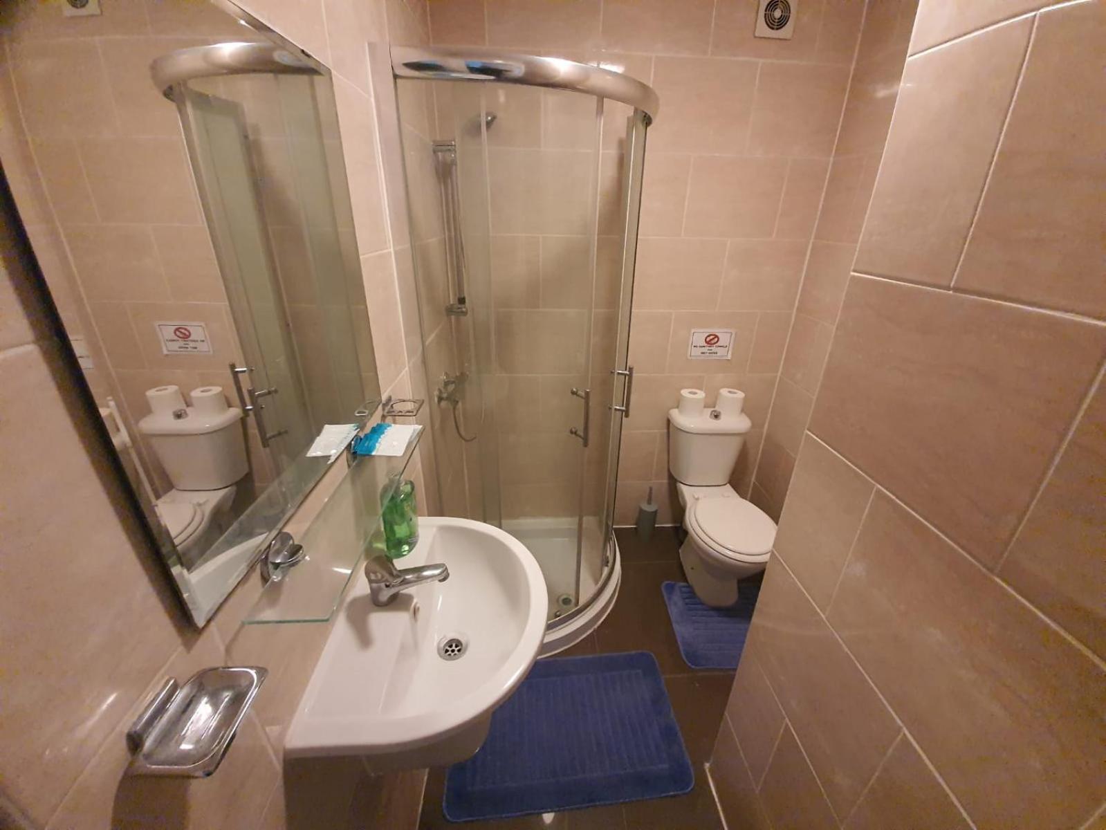 Eastwood Rooms Goodmayes Luaran gambar
